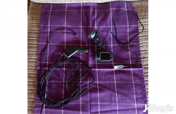 Autós fedélzeti kamera, menetrögzítő szett