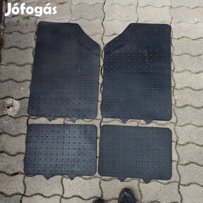 Autós gumi szőnyeg szett