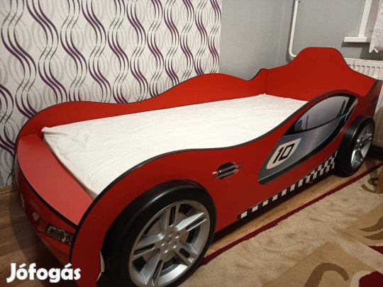 Autós gyerek ágy.