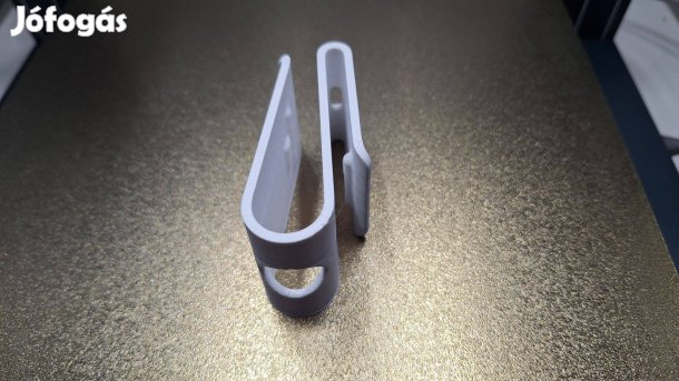 Autós szemüvegtartó, napellenzőre felcsíptethető