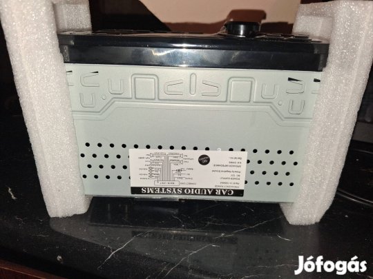 Autosradio vadonatúj, csak kipróbálva volt