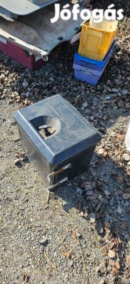 Autószállító külső oldalsó tároló doboz