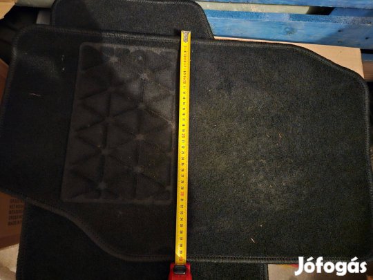 Autószőnyeg szett - univerzális