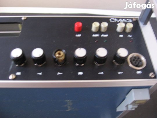 Auvitec szalagos áttünés szabályzó diavetitőkhöz