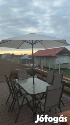 Avenberg napernyő szinte új, 270cm átmérőjű dönthető