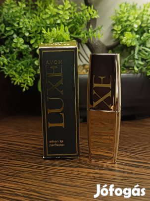 Avon Luxe Színezett ajak ápoló honey tint színárnyalatban 