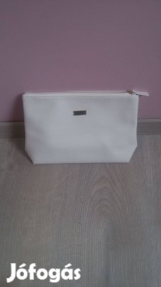 Avon kozmetika táska új. Fehér/ tört fehér színű