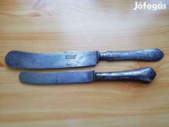 Az 1800-as évek végéről Antik kések 2 db ezüstözött