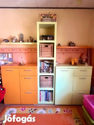 Az ÁR Kompletten értendő! Újszerű bútorok