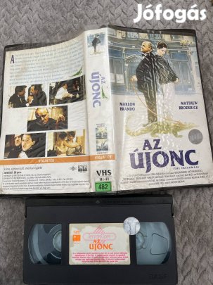 Az újonc vhs nagytok vigjáték