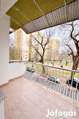 Azonnal Birtokba Vehető, Napfényes, Erkélyes Lakás Eladó!