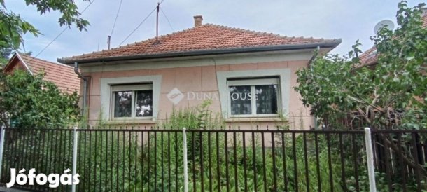 Azonnal birtokbavehető nagy méretű Kádár kocka Rákoscsabán!