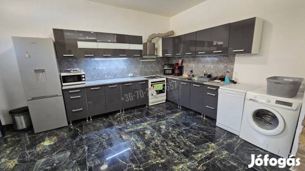 Azonnal költöhető felújított családiház Újpetre központjában ela 48_vs