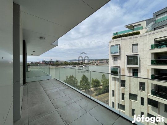Azonnal költözhető, EXKLUZÍV, ÚJÉPÍTÉSŰ LUXUSLAKÁS DUNAI panorámával.