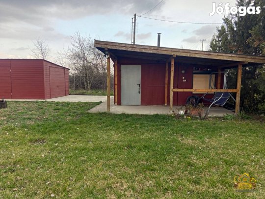 Azonnal költözhető, vízparti ház Szigetszentmiklóson! 1002