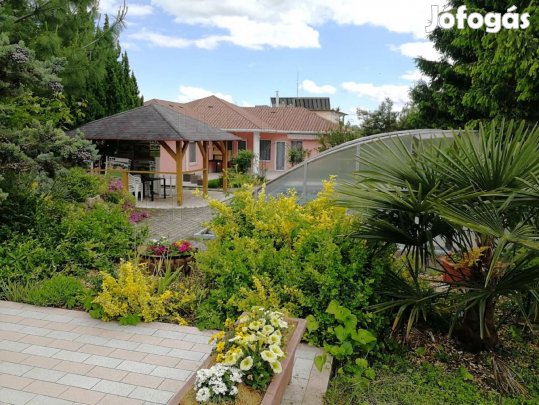 Azonnal költözhető ház eladó Vonyarvashegyen