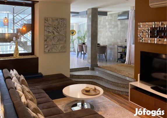 Azonnal költözhető luxus családi ház eladó Zuglóban