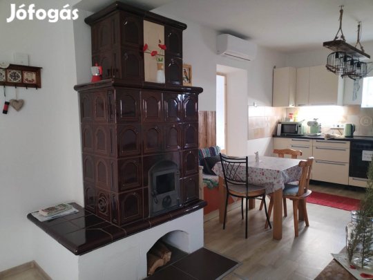 BEFEKTETÉS VAGY OTTHON? MIÉRT NE LEHETNE MINDKETTŐ!  ELADÓ HÁZ