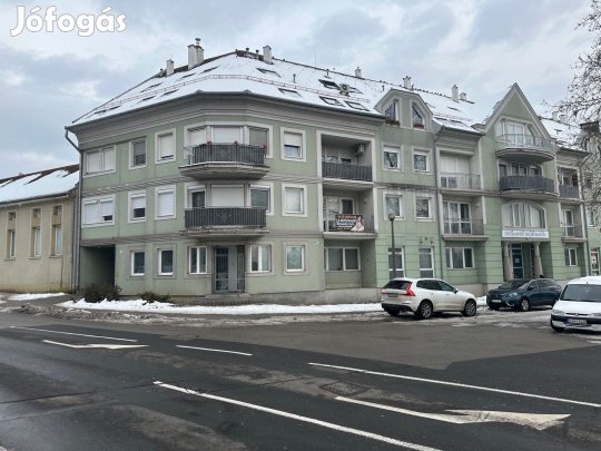 BELVÁROSI 1+2 FÉLSZOBÁS TÉGLALAKÁS