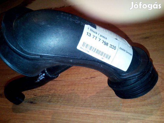 BMW 13717798336 levegő cső X5 X6