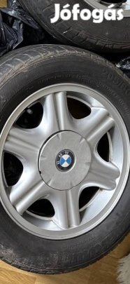 BMW 15 alufelni nyárival, felnik szép állapotban vannak