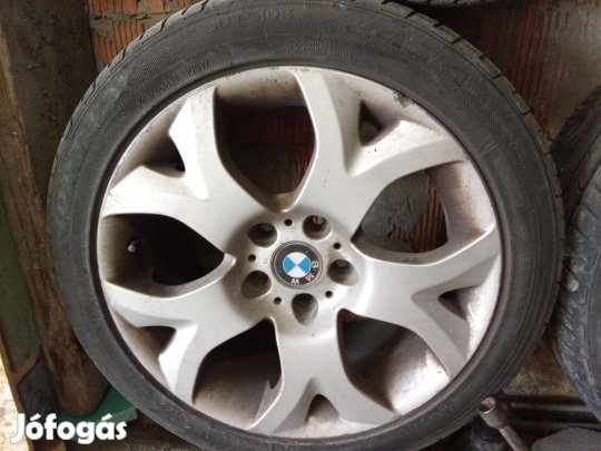 BMW 18 alufelni nyári gumival