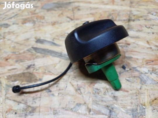 BMW 1 E81 E82 E87 (2005-2011) Benzines Tanksapka