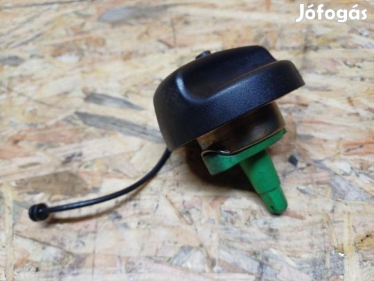 BMW 1 E81 E82  E87 (2005-2011) Benzines Tanksapka