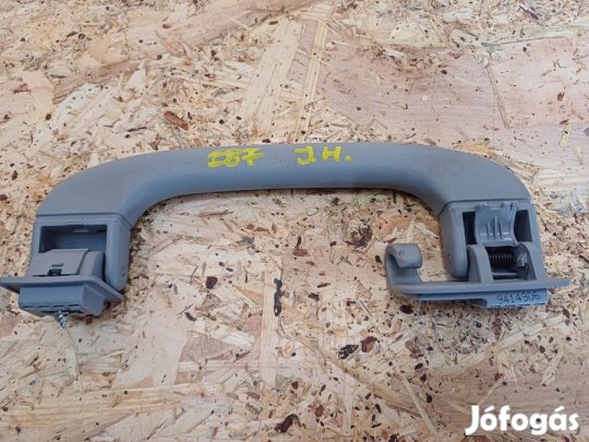 BMW 1 E81 E82  E87 (2005-2011) Jobb Hátsó Felső Kapaszkodó