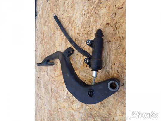 BMW 1 E81 E82  E87 (2005-2011) Kuplung Pedál Munkahengerrel