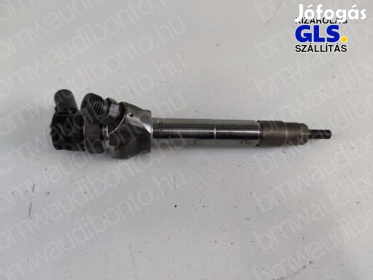 BMW 1 (F20) 114 d N47N Üzemanyag-befecskendező porlasztó (8515060)