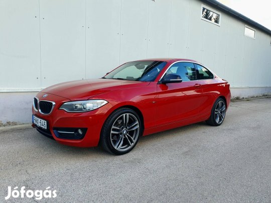 BMW 218d Sport Friss műszaki! Nagyon szép eszté...