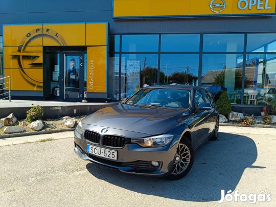 BMW 318d (Automata) Vonóhorog! Vezérlés cserélve!