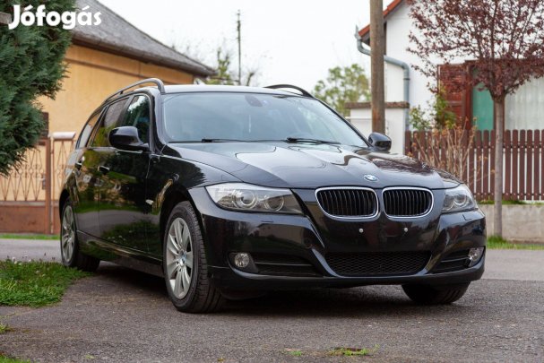 BMW 318i Benzin Xenon Kilincsvilágítás Tempomat Ülésfűtés Parkradar