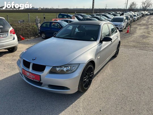 BMW 318i Garanciával . ingyenes szervízekkel ....