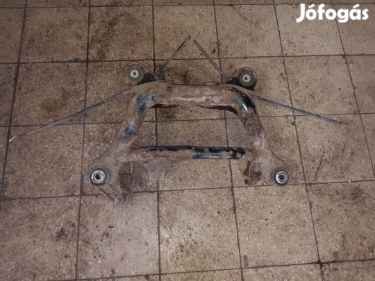 BMW 320D E46 Hátsó Bölcső