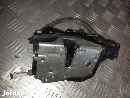 BMW 320D E46 Jobb Első Ajtó Zárszerkezet + Központizár Motor