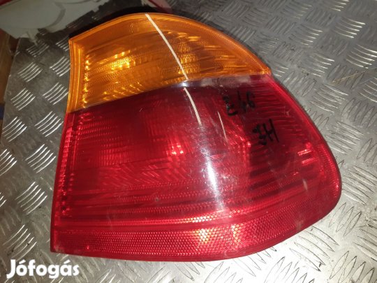 BMW 320D E46 Jobb Hátsó Lámpabúra