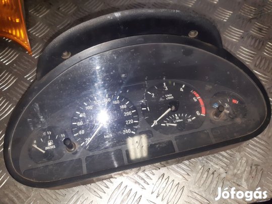 BMW 320D E46 Óraegység / Kilométeróra