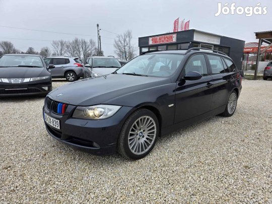 BMW 320i Touring Kézi 6-os váltó.197.279km-futo...