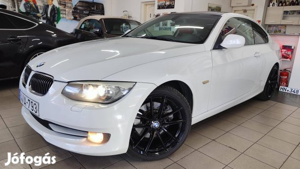 BMW 330d xdrive Manuális 6 sebességes.Azonnal E...