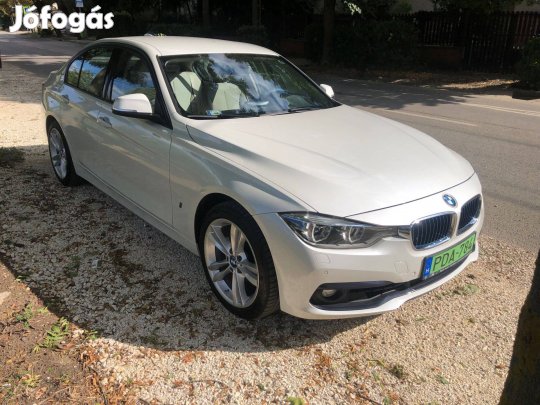 BMW 330e sport magyarországi, első tulajdonostól!