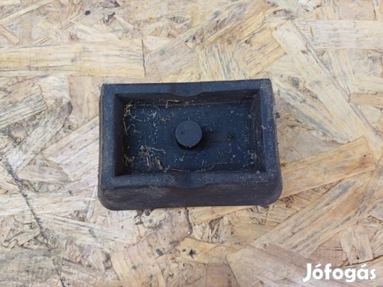 BMW 3 E46 (2000-2005) Emelési Pont