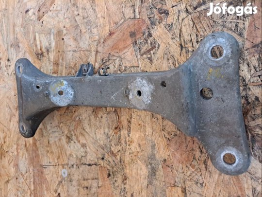 BMW 3 E90/91 (2007-2013) 2.0 Benzines  Váltótartóbak