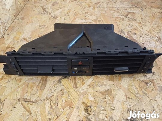 BMW 3 E90/91 (2007-2013) Középső Szellőző