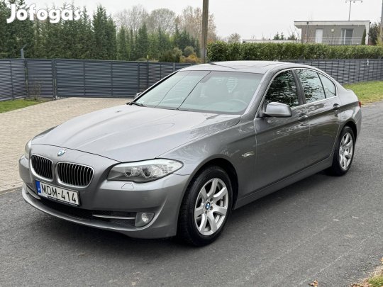 BMW 520d (Automata) 1 Tulajdonos/Xenon/Navi/PAN...