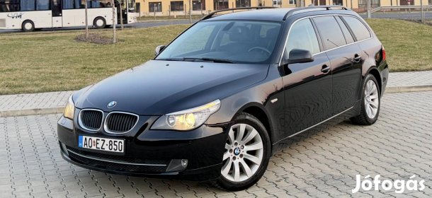 BMW 520i Touring / Facelift / 275 Ezer Valós KM...