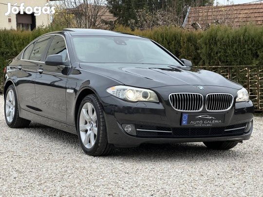 BMW 523i Manuális váltó - 3.000ccm - 6 henger -...