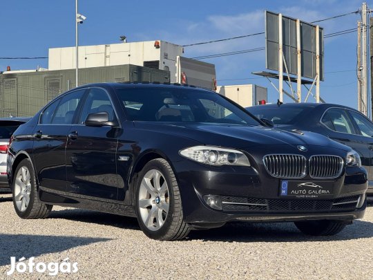 BMW 523i Manuális váltó - 3.000ccm - 6 henger -...