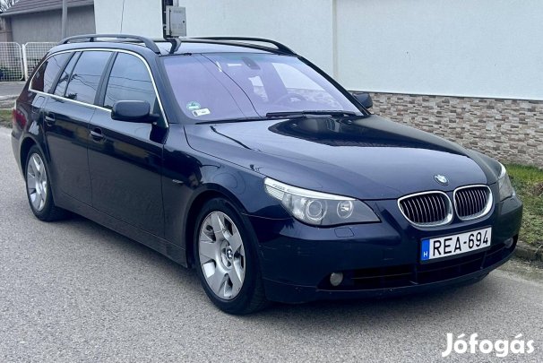 BMW 535d Touring (Automata) Bőrbelső. Navigáció...